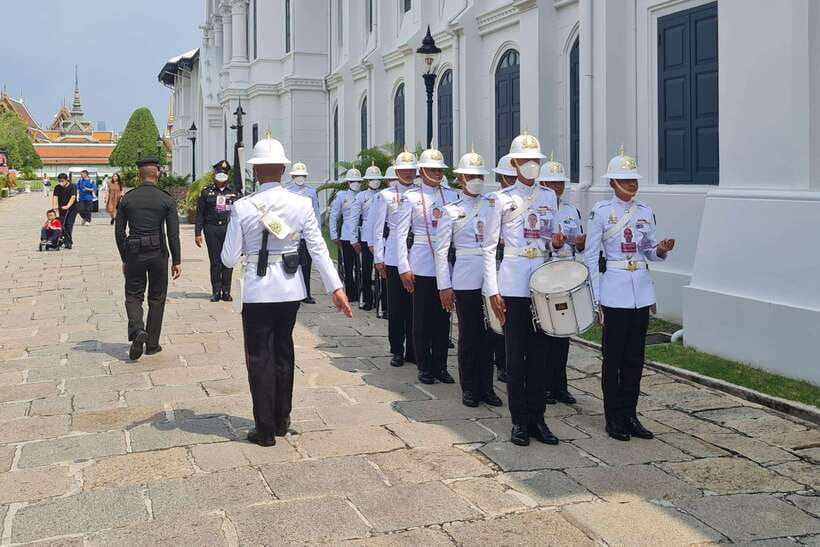 Bangkok Grand Palace & Emerald Buddha Flexible Pass w/ Audio - Should you book the Bangkok Grand Palace & Emerald Buddha Flexible Pass with Audio?