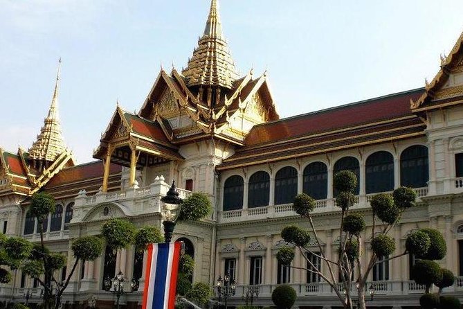 Bangkok Grand Palace Tour with Convenient Hotel Transfer - Dress code tips: the fastest way to avoid a frustrating start