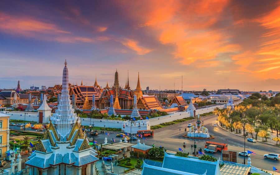 Bangkok: Grand Palace, Wat Arun & Giant Buddha Iconic Tour - Price and value: what you’re paying for (and what you’re not)