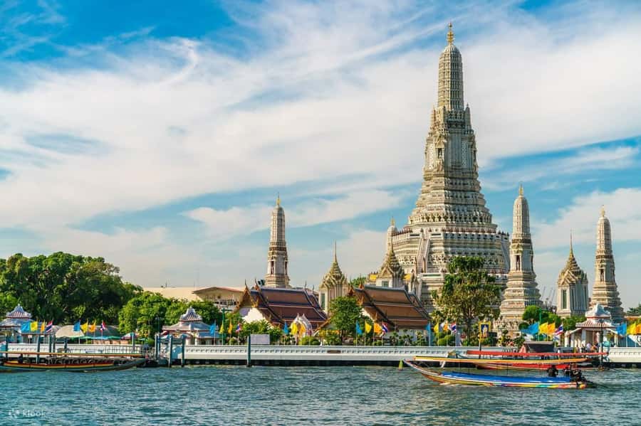 Bangkok: Grand Palace, Wat Pho, and Wat Arun Guided Tour - Key Highlights You’ll Feel During the Day