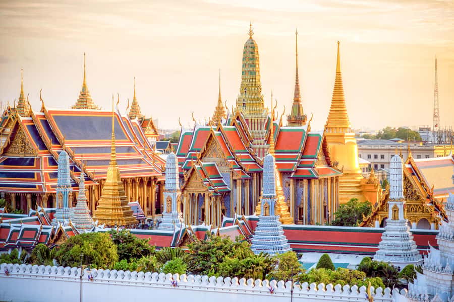 Bangkok: Grand Palace, Wat Pho, and Wat Arun Private Tour - Why Grand Palace and Emerald Buddha are best with a guide
