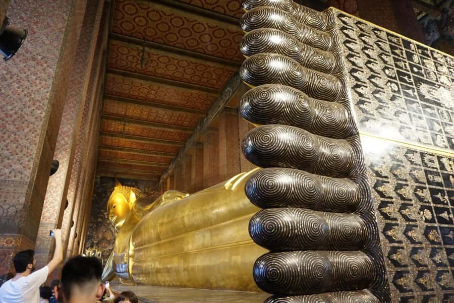 Bangkok: Grand Palace, Wat Pho & Long Tail Boat Tour - Bangkok Noi long-tail boat ride: the canal view you actually need