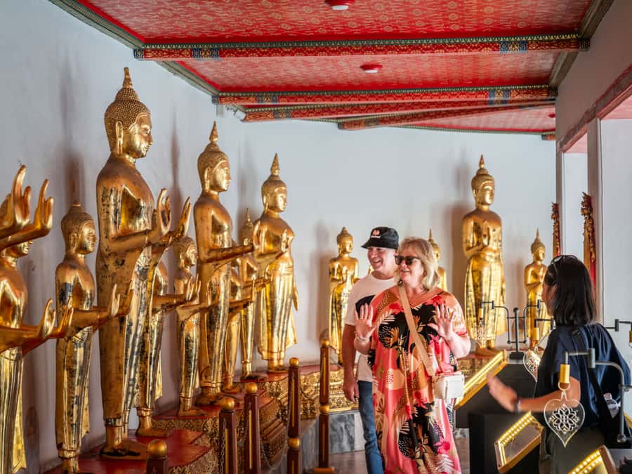 Bangkok: Grand Palace, Wat Pho with Mango Dessert Tastings - Tuk-tuk Landmark Ride: a quick Bangkok reset between temples and food