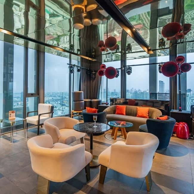 Bangkok: Gravity 87 Rooftop Lounge At Ramada Bangkok - Drinks and the value question: is $20 per group fair?