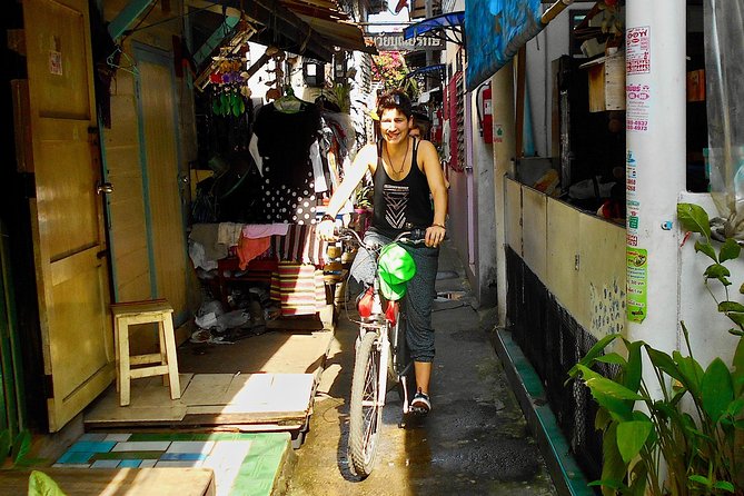 Bangkok Green Oasis 4-Hour Bike Tour with Boat Ride - What to Bring for a Comfortable Ride
