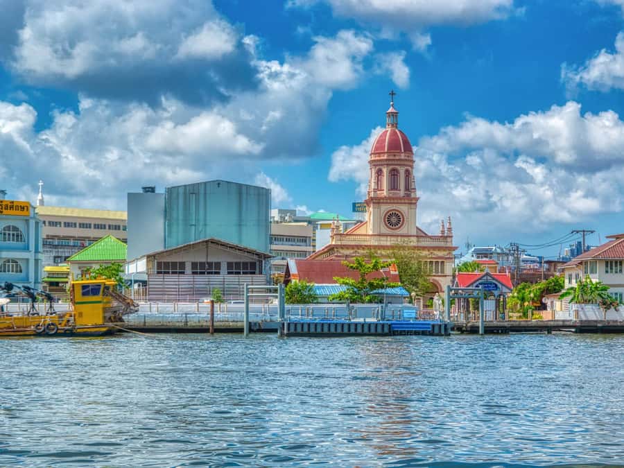 Bangkok: Half-Day Local Lives & Food Tour by Bike with Lunch - Wang Lang Market: eating where locals actually go