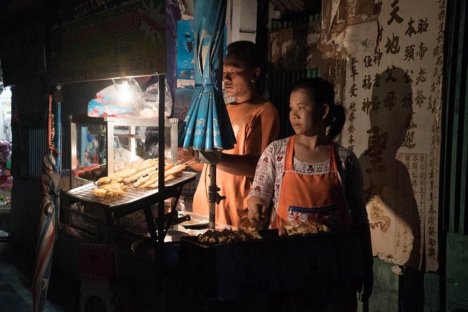 Bangkok Hidden Paths Night Biking Tour with Street-food Meal - Meeting at River City: the quick setup that matters