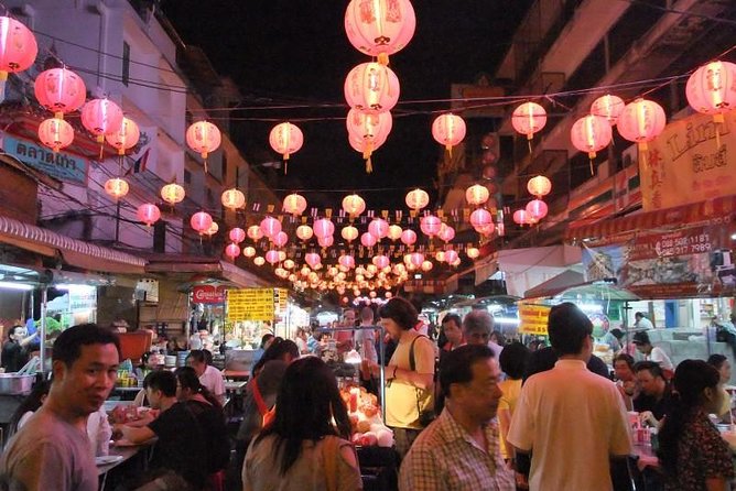 Bangkok Hidden Paths Night Biking Tour with Street-food Meal - Riding safety and traffic: what to expect when the streets get narrow