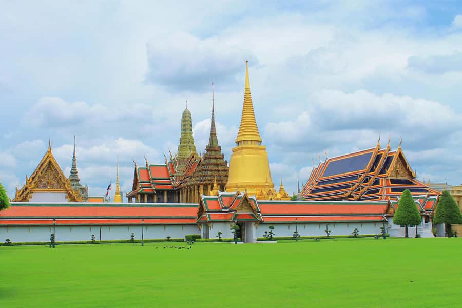 Bangkok: Highlights, Temples, and Canal Tour with Lunch - Grand Palace grounds and Wat Phra Kaew: your dress code checklist first