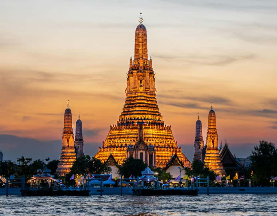 Bangkok: Highlights Tour wth Grand Palace & Must See Temples - The Temple of Dawn from the river: Wat Arun’s best angle