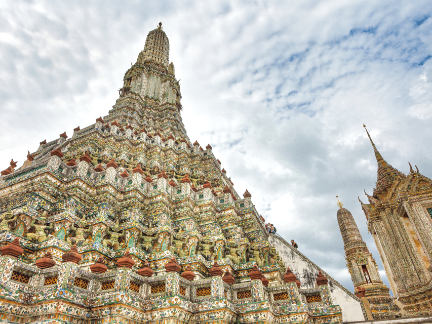 Bangkok: Highlights Tour wth Grand Palace & Must See Temples - Flower market to river memorial: a sensory break before the markets