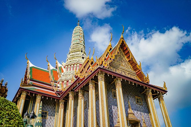 Bangkok Hop-On Hop-Off Bus Tour (1/2/3-Day Pass) - Four routes, 16 stops: how to think about the itinerary