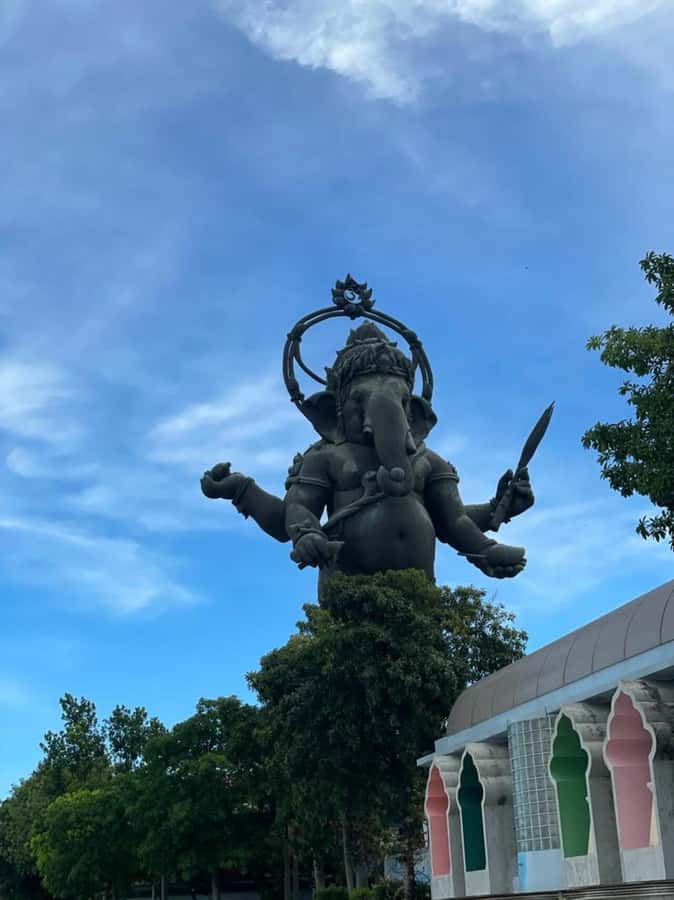 Bangkok: Lord Ganesha Temple Tour - Why Chachoengsao’s Ganesh Temples Feel Different From Bangkok