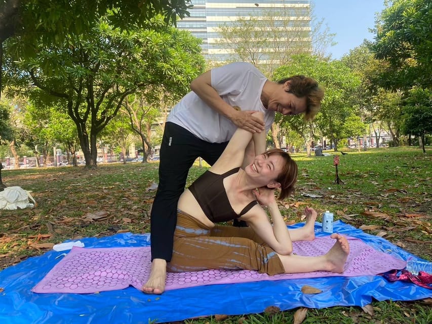 Bangkok: Lumpini Park Yoga Experience - Key Points to Know Before You Go