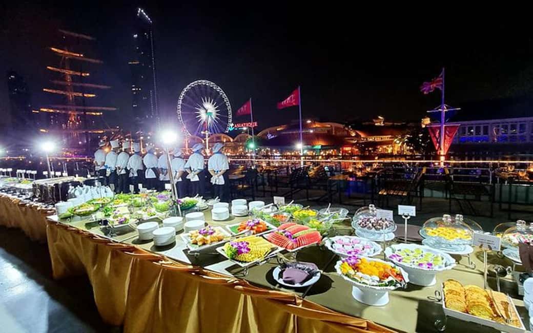 Bangkok Luxury White: Sunset or Buffet Dinner Cruise - River views from the open-air deck: what’s great, and what can go off-plan