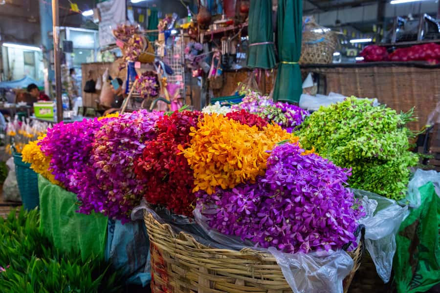 Bangkok: Markets, Temples and Food Night Tour by Tuk Tuk - Key highlights
