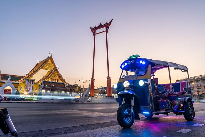 Bangkok: Michelin Street Eats by Tuk-Tuk Guided Food Tour - Who this tuk-tuk street eats tour suits best