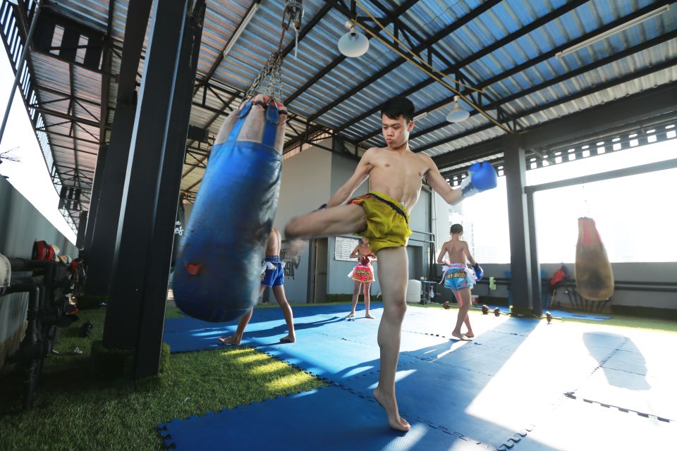 Bangkok: Muay Thai Boxing Class for Beginners - Key takeaways