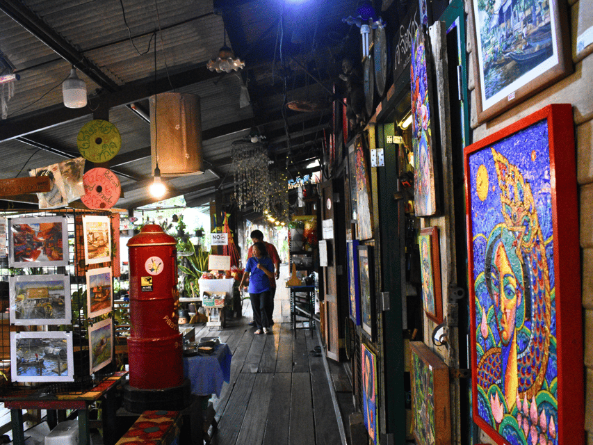 Bangkok: Must-See Highlights & Hidden Gems Private Day Tour - Yaowarat Street and the Chinatown temples people actually care about