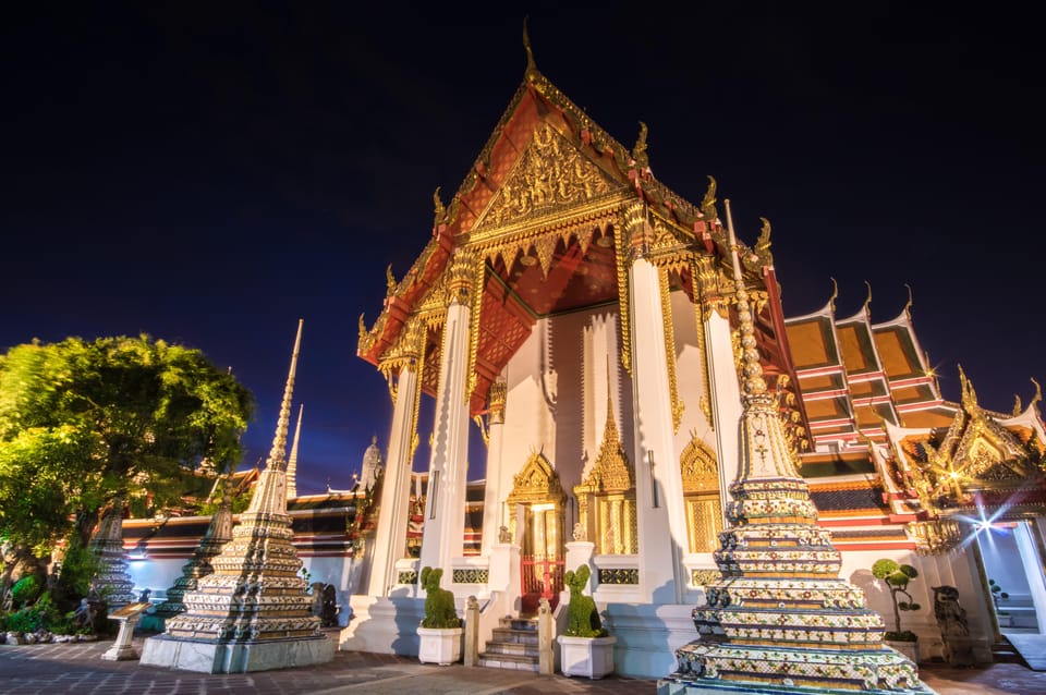 Bangkok: Night Bike Tour with Temples & Flower Market Visit - Price and Value: Why $35 Feels Fair Here