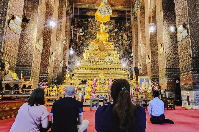 Bangkok Night Tour: Wat Arun, Wat Pho, Chinatown & Tuk Tuk Ride - Price and logistics: what $39 really covers