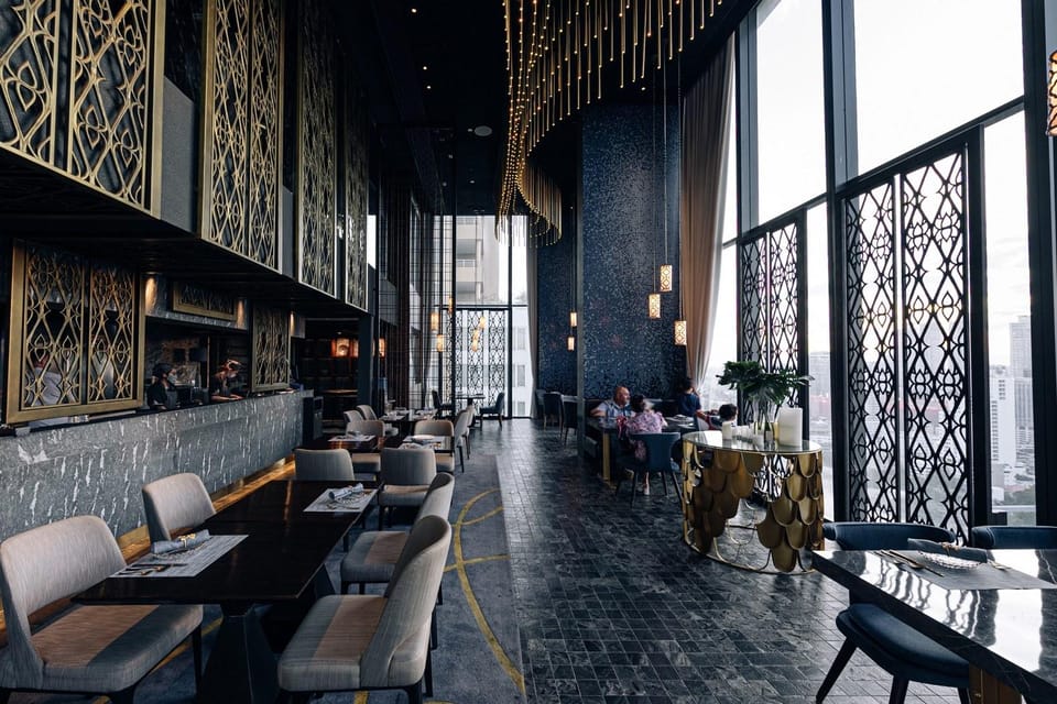 Bangkok: Nimitr Rooftop by 137 Pillars - What to wear and bring: practical rules for Nimitr Rooftop