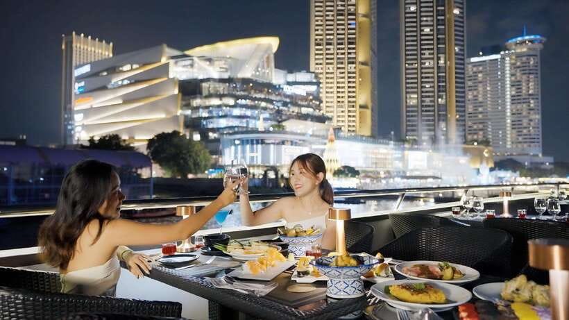 Bangkok: Opulence Luxury Dinner Cruise with Hotel Transfer - Dinner Buffet Strategy: Unlimited Thai, International, and Seafood