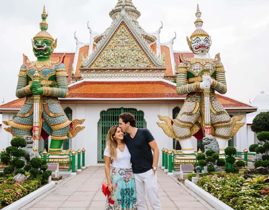 Bangkok: Private and All-Inclusive Instagram Tour - Loha Prasat and the “big structure” photo approach