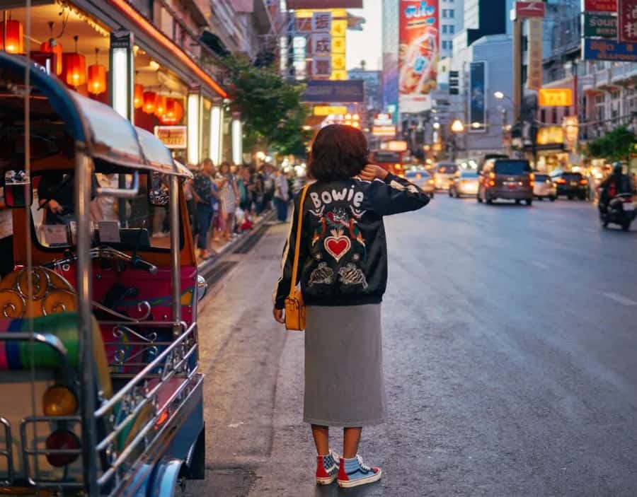 Bangkok: Private and All-Inclusive Instagram Tour - Chinatown and the Flower Market: photos with personality and real life