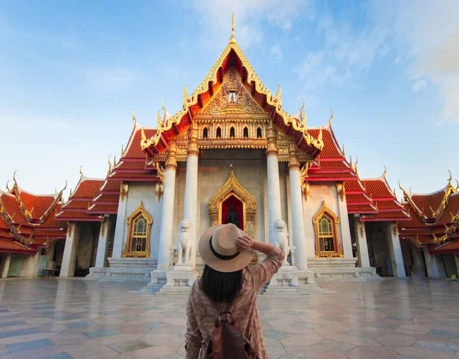 Bangkok: Private and All-Inclusive Instagram Tour - The local-leaning cafe stop: your chance to breathe and shoot