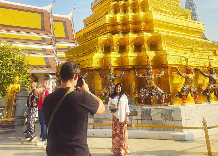 Bangkok Private & Custom Local Guide Tour - Phahurat and Chinatown: Street-Level Bangkok That Doesn’t Need a Tour-Group Script