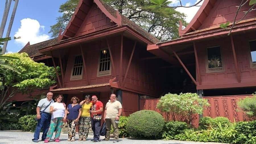 Bangkok: Private custom tour with a local guide - Guides, Languages, and the Pace: How to Get a Better Day