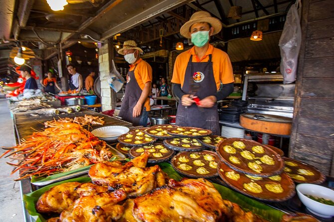 Bangkok Private Customizable Tour with Guide - Chatuchak Market: Shopping Time, But Plan for Heat and Pace
