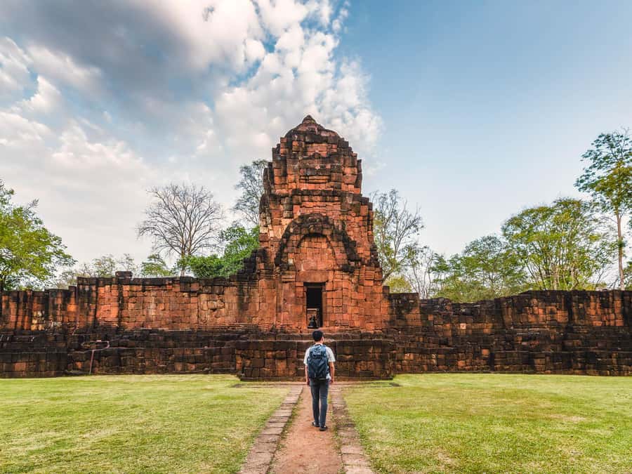 Bangkok: Private & Customized Kanchanaburi Tour - The Historic Core: River Kwai, Death Railway, JEATH, and Hellfire Pass