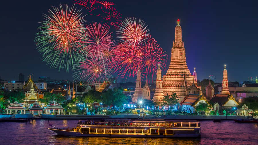 Bangkok: Private Family Tour to Safari & River Dinner Cruise - Free time and extra show opportunities in the afternoon