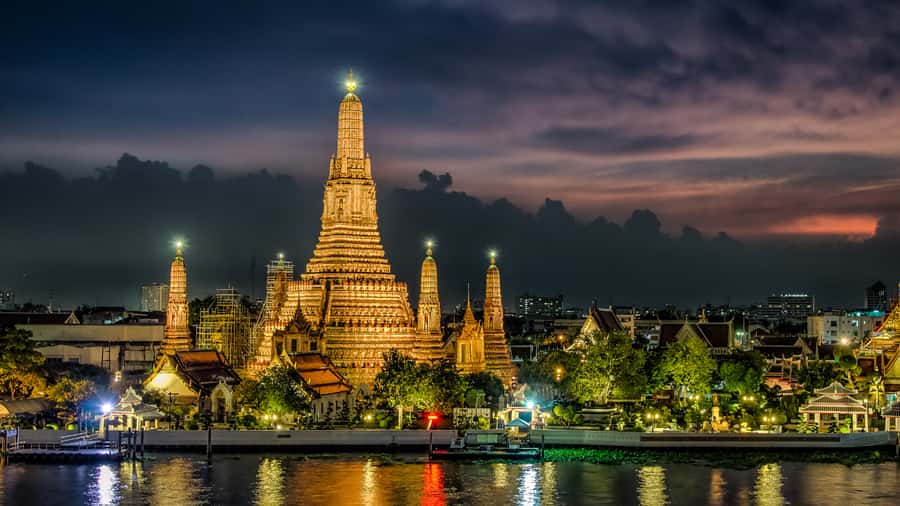 Bangkok: Private Family Tour to Safari & River Dinner Cruise - Logistics in Bangkok: what to bring and how to avoid stress