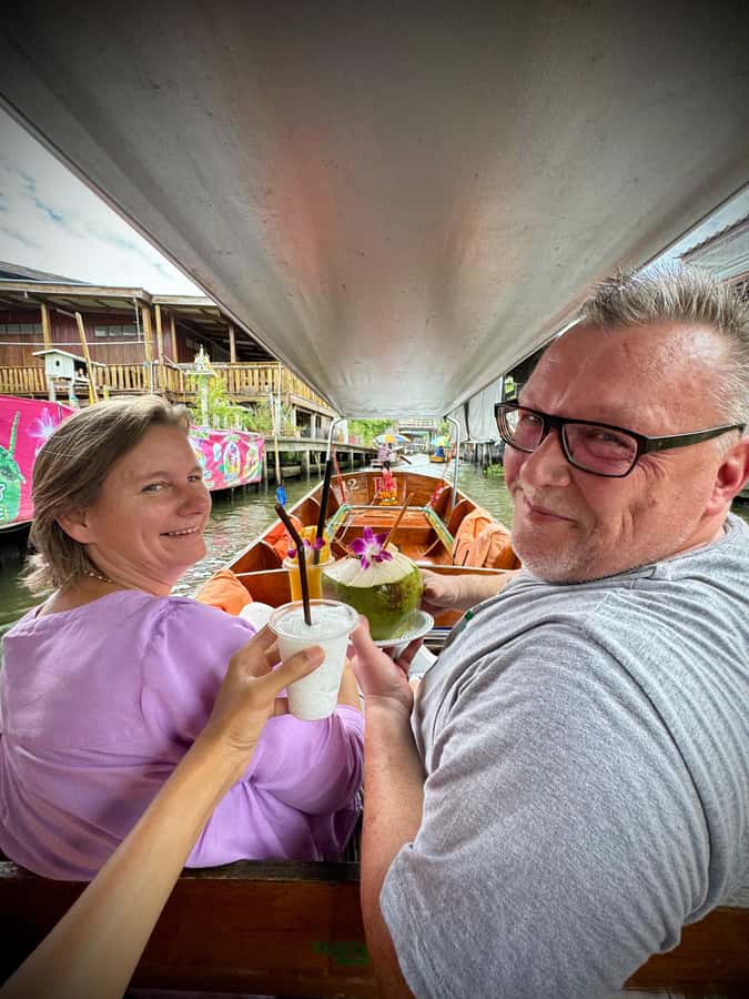 Bangkok: Private Floating Market and Train Market Experience - Audio Guide in 28 Languages (and the Headphones Detail)