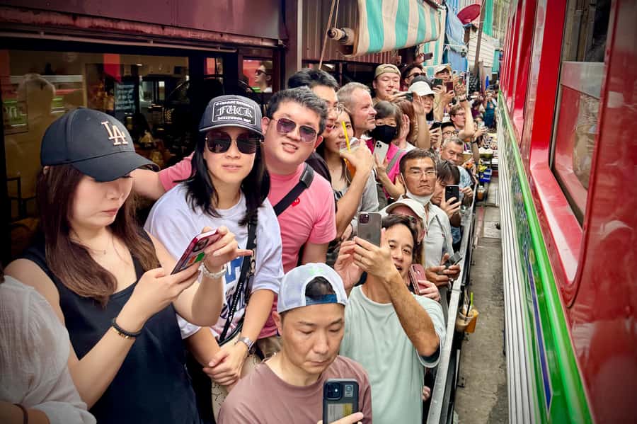 Bangkok: Private Floating Market and Train Market Experience - Should You Book This Bangkok Private Markets Tour?