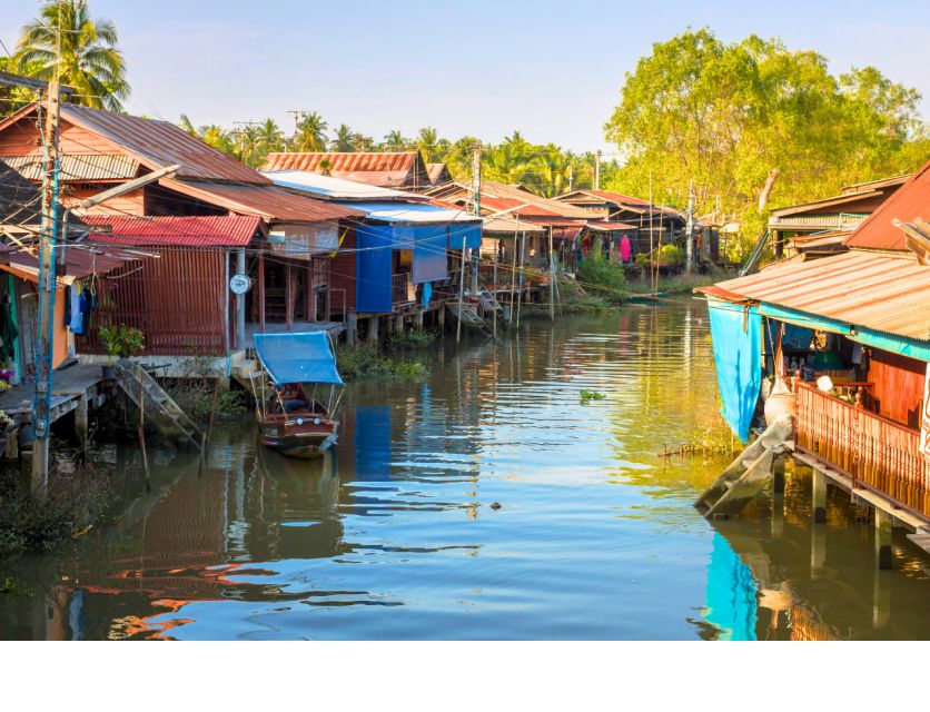 Bangkok: Private Floating & Railway Markets with Farm Visits - Coconut Sugar and Salt: Two Production Stops That Make the Markets Make Sense