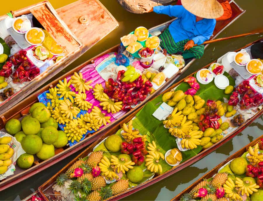 Bangkok: Private Floating & Railway Markets with Farm Visits - Private Guide and Car: Why “Up to 3 People” Changes the Whole Experience