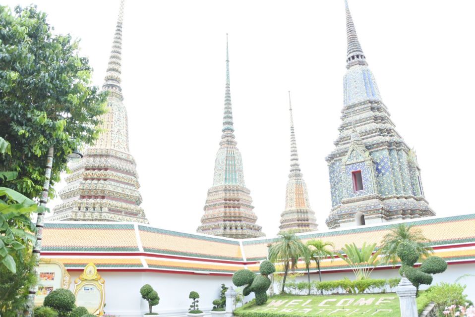 Bangkok: Private Thonburi Longtail Boat Tour & Wat Pho Visit - Hotel pickup and door-to-temple logistics that save real energy