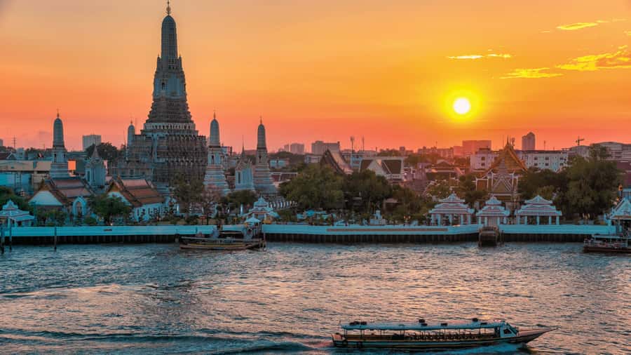 Bangkok: Private Tour Grand Palace, Wat Pho, and Wat Arun - What the Private Guide Adds (Penny-Style)