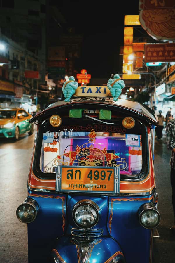 Bangkok: Private Tuk-Tuk Night Tour, River Boat & Eats - Chao Phraya Night Views: The Best Start to a 4-Hour Bangkok Evening