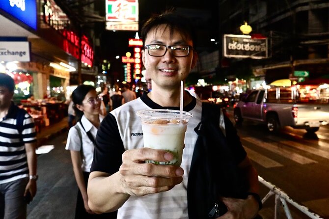 Bangkok Private Walking Food Tour with 10+ Tastings in Chinatown - What you’ll actually taste: the 10+ dish lineup (and how Monday differs)
