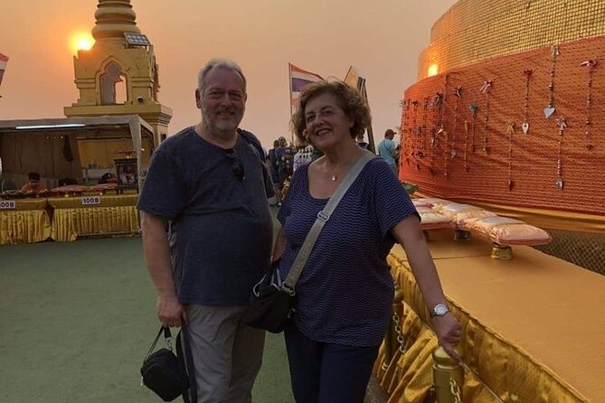 Bangkok Private Walking Tour with A Pro Guide (Tour Car Option) - The role of the guide: names you’ll see associated with great days