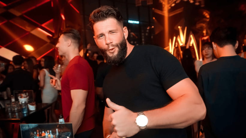 Bangkok: Pub Crawl - Timing, pacing, and what to do about transport
