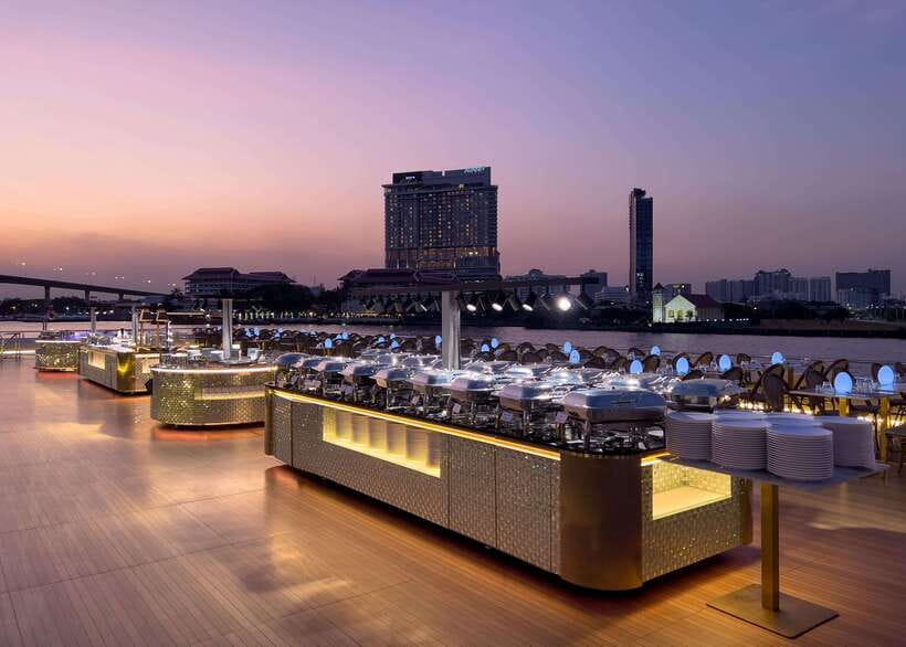 Bangkok: Royal Galaxy Dinner Cruise with Siam Fantasy Show - Buffet Dinner on the River: Thai Flavors, International Comfort