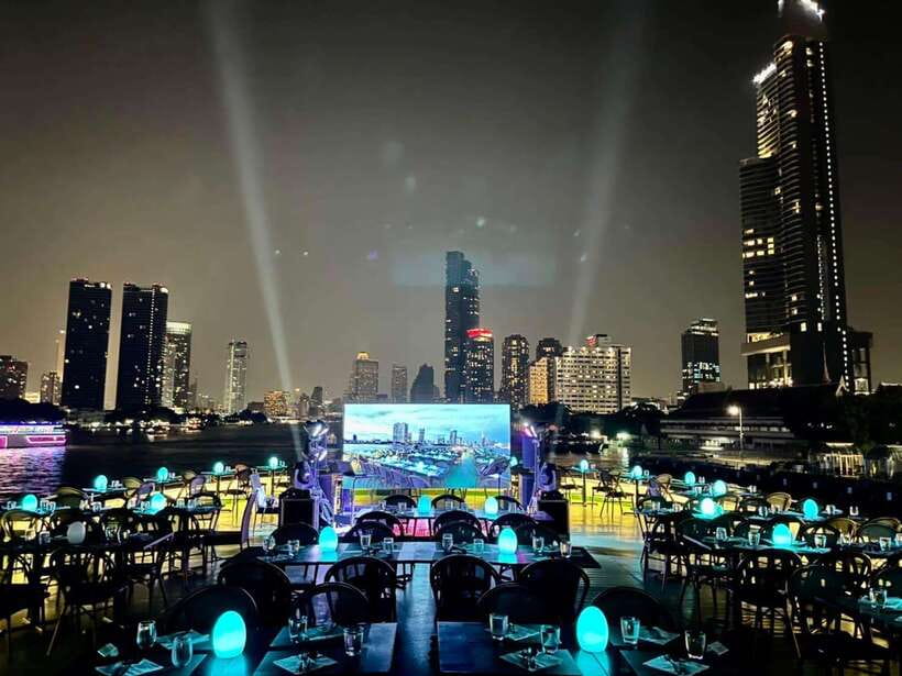 Bangkok: Royal Princess River Dinner Cruise with Live Music - Sunset vs Dinner: which departure should you pick?