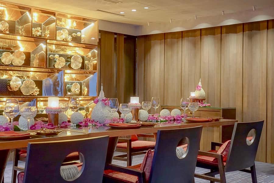 Bangkok: Saffron Contemporary Thai Signature F&B Package - Entering Saffron at the Banyan Tree Hotel Rooftop