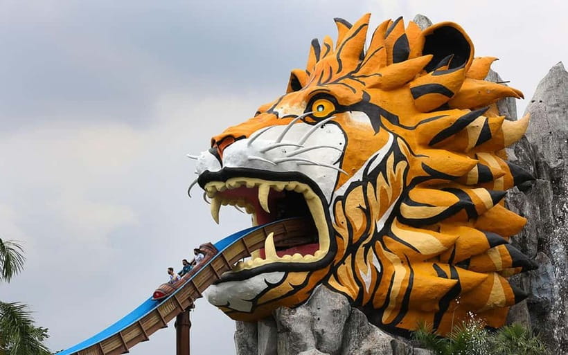 Bangkok: Siam Amazing Park Entry Ticket with Buffet Lunch - What to bring so you don’t spend your trip buying necessities